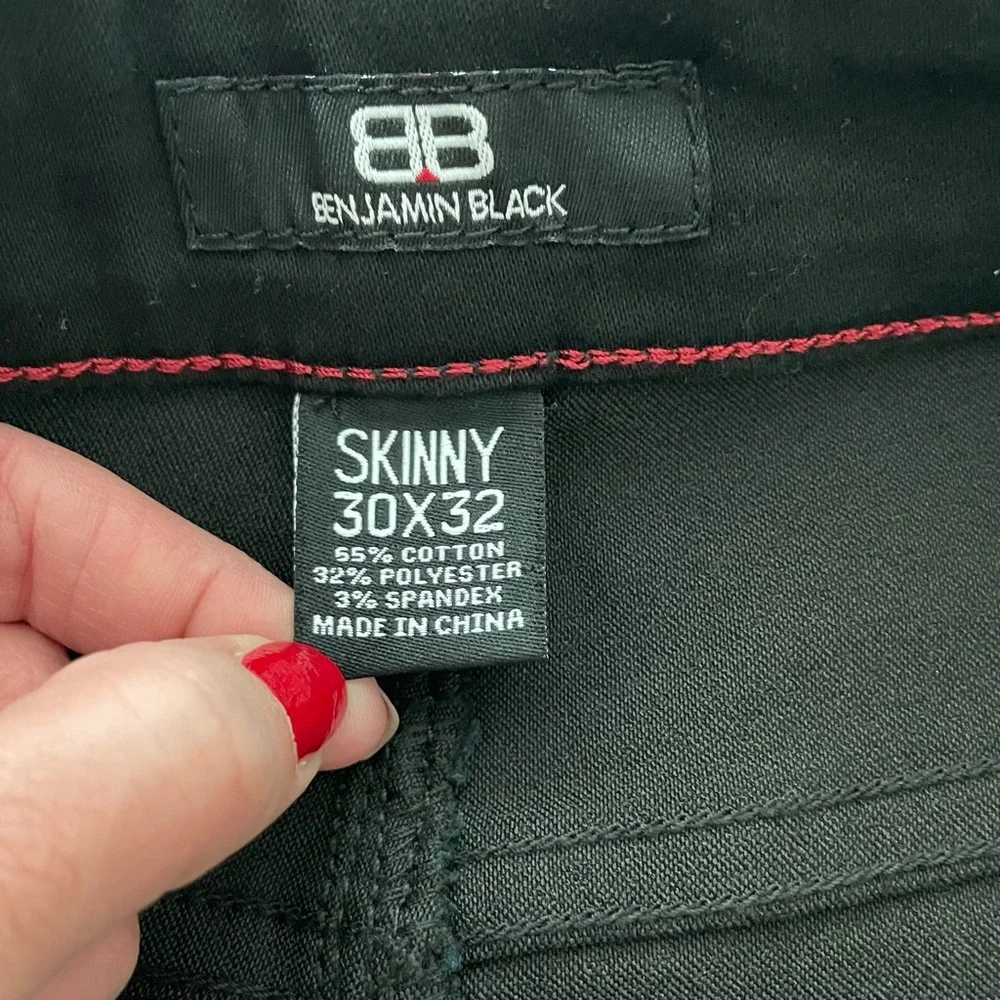 NWOT Benjamin Black Sleek Black Men’s Skinny Jeans 30x32